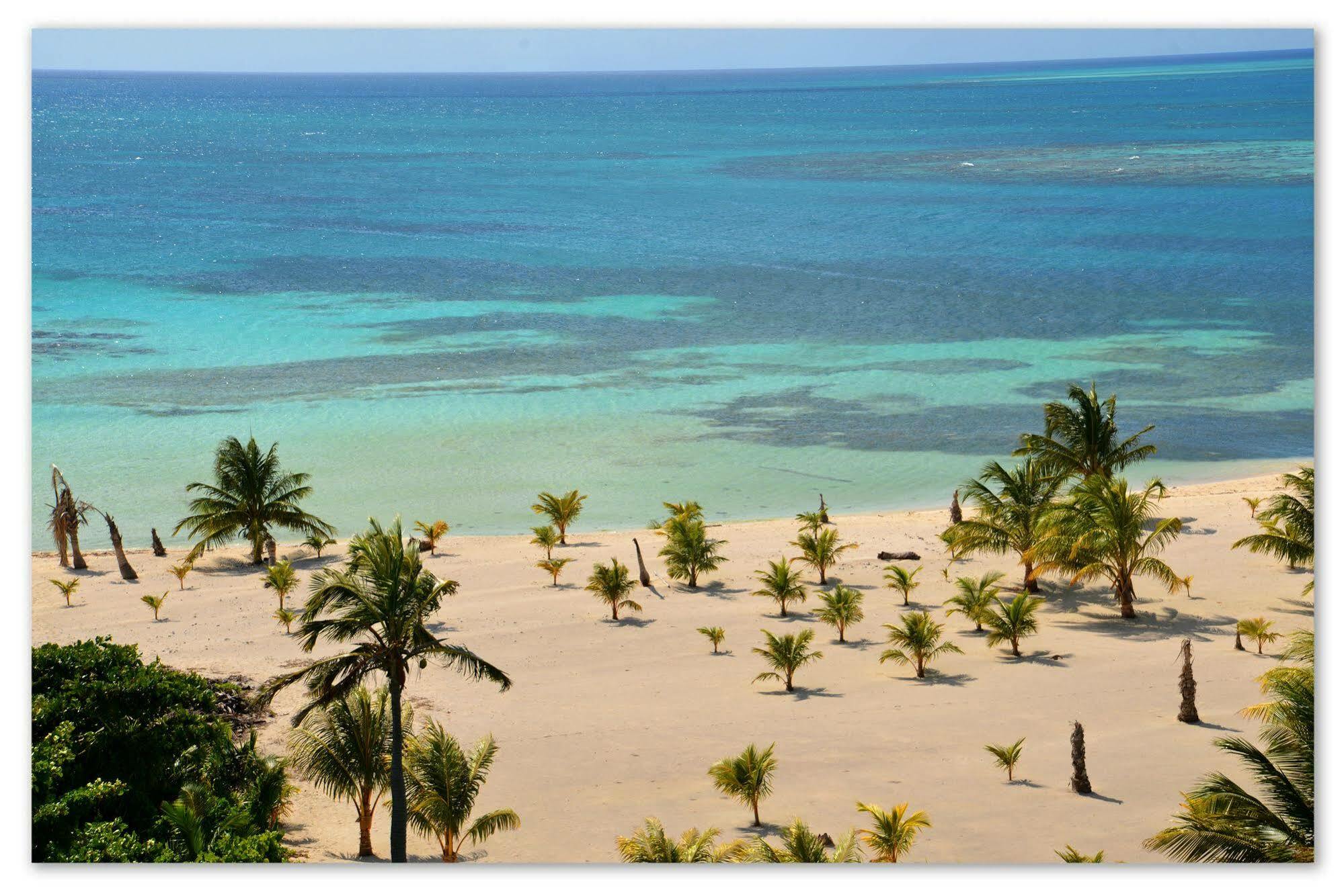 Isla Marisol Resort Esterno foto
